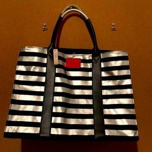 Victoria secret tote bag.